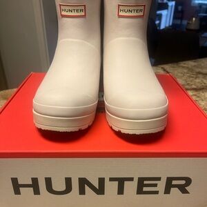 NEW IN BOX Hunter Fleece-Lined Boots
